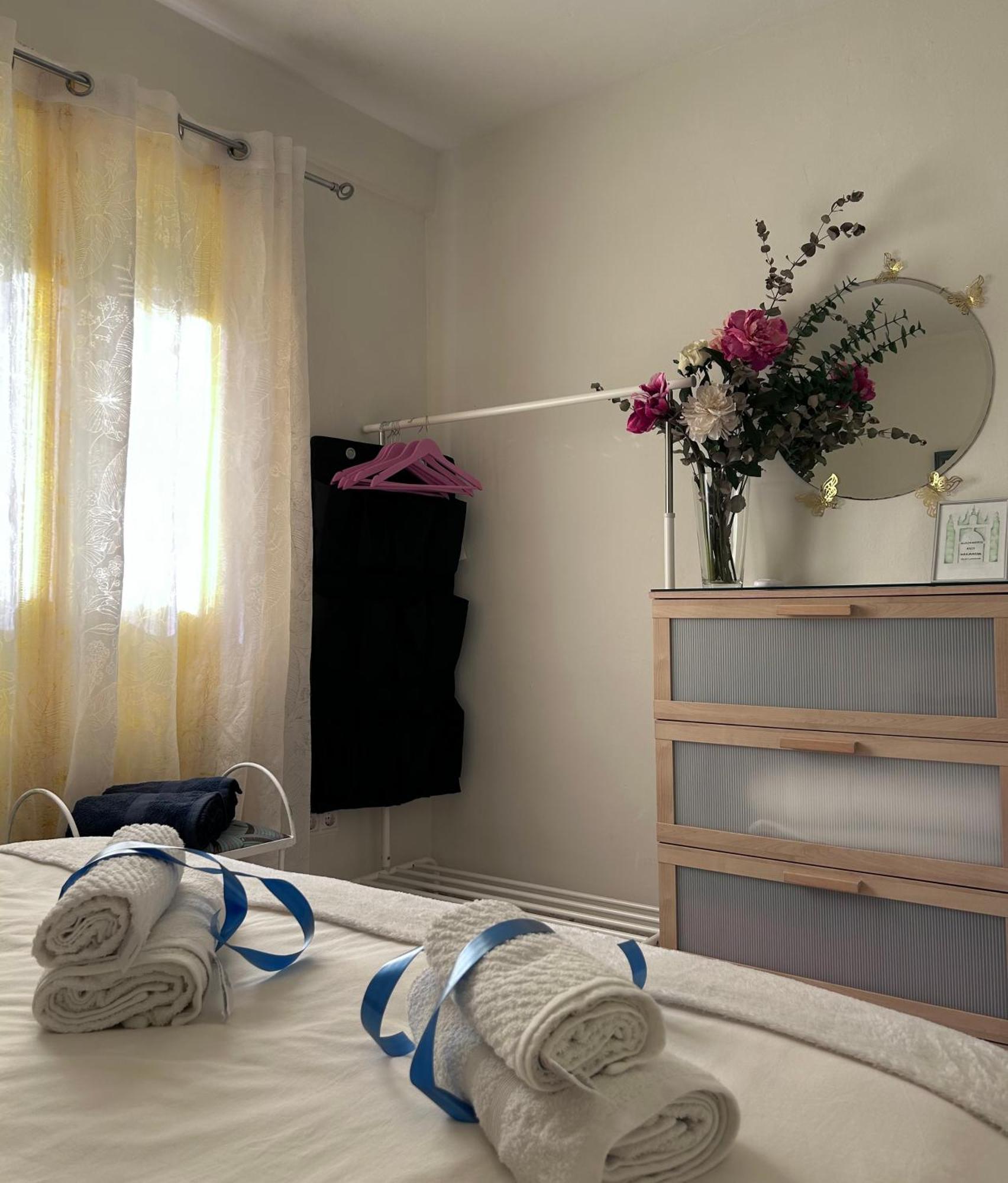 Arco Macarena Apartment Seville Ngoại thất bức ảnh